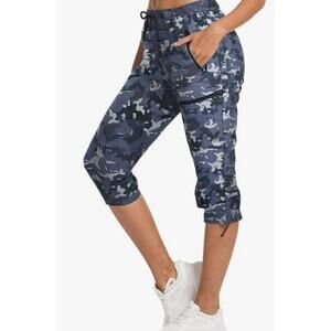 Camo Capri Cargo Pants Size S Gorpcore Indie Skater Athleisure